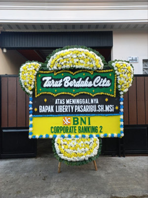 Papan Bunga Duka di Siritaun Wida Timur
